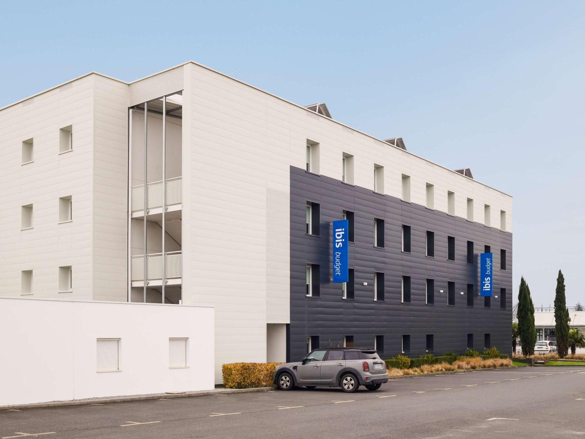 Ibis Budget Ancenis Mesanger Exterior photo