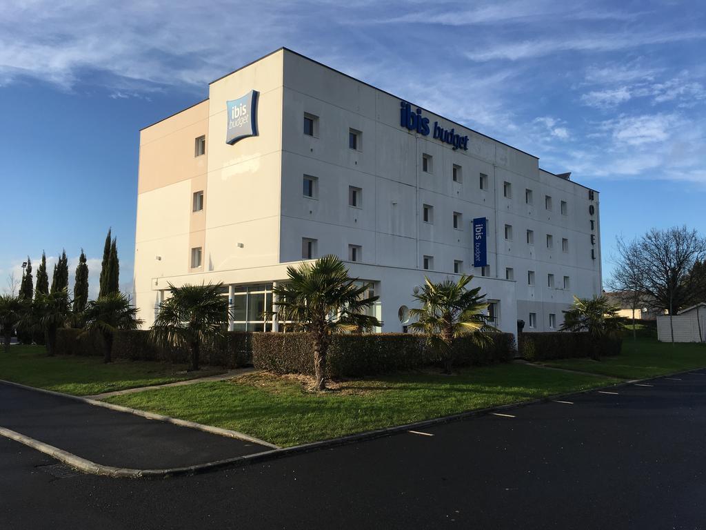 Ibis Budget Ancenis Mesanger Exterior photo